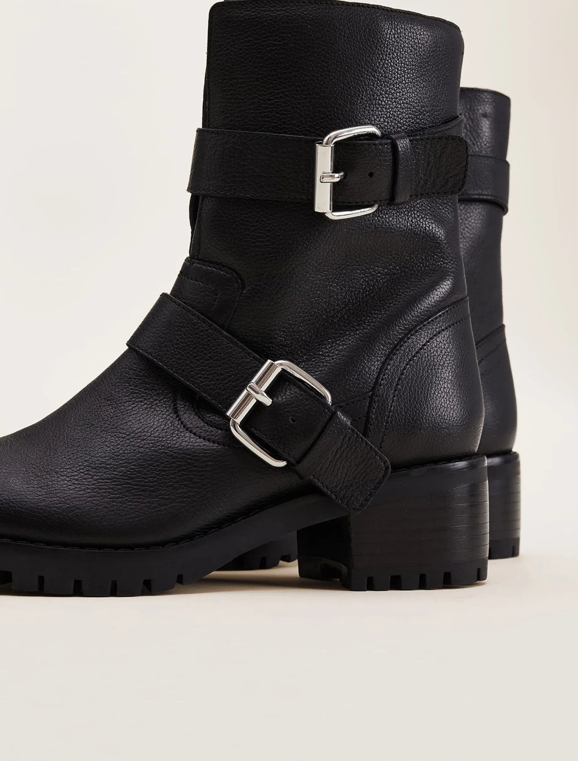 Alaska Leather Biker Boots