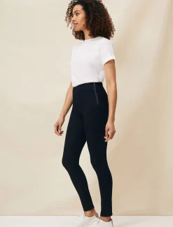 Amina Jegging