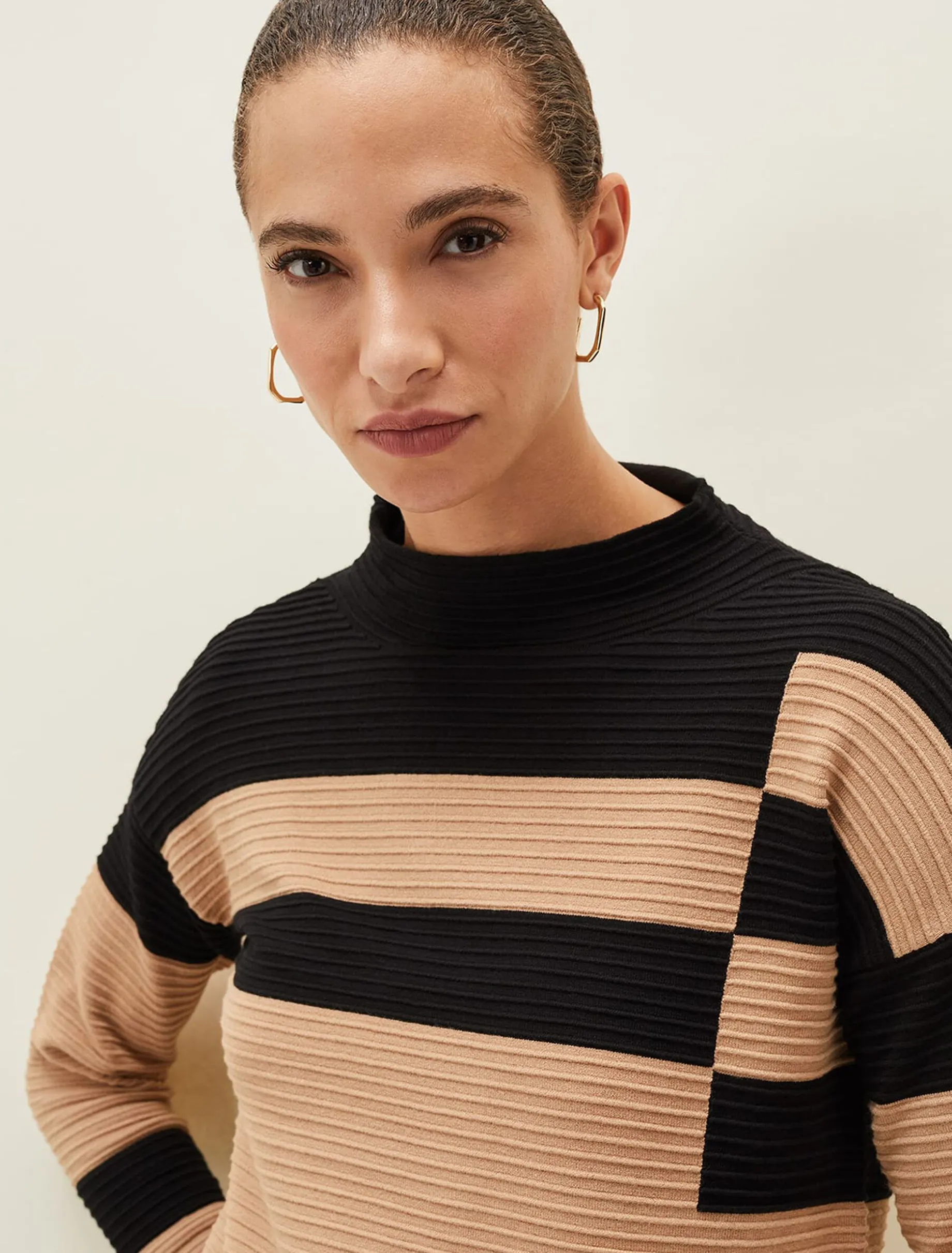 Azera Colourblock Textured Knit Dress