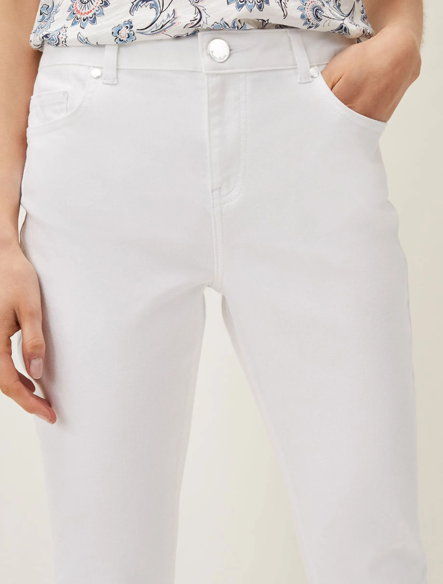 Bobbie Skinny Button Hem Jean