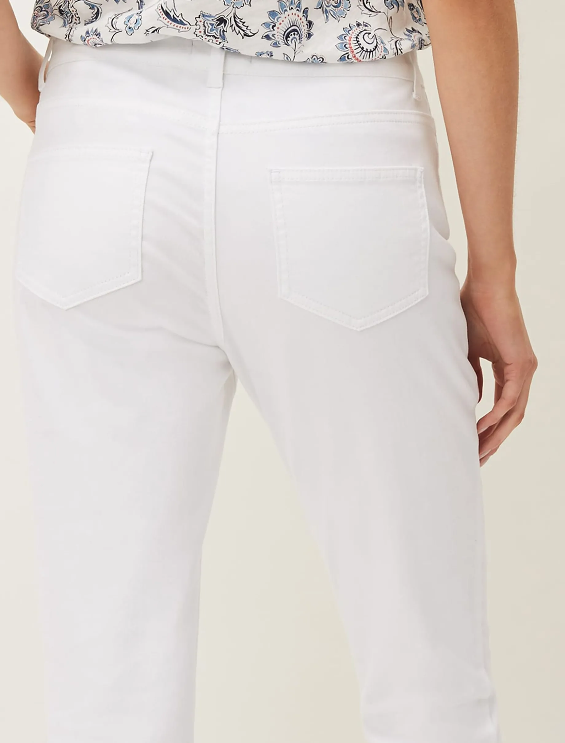 Bobbie Skinny Button Hem Jean
