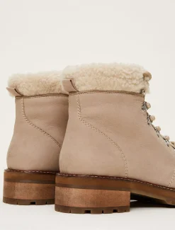 Borg Trim Hiker Boot