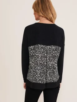 Bregitta Front Seam Top