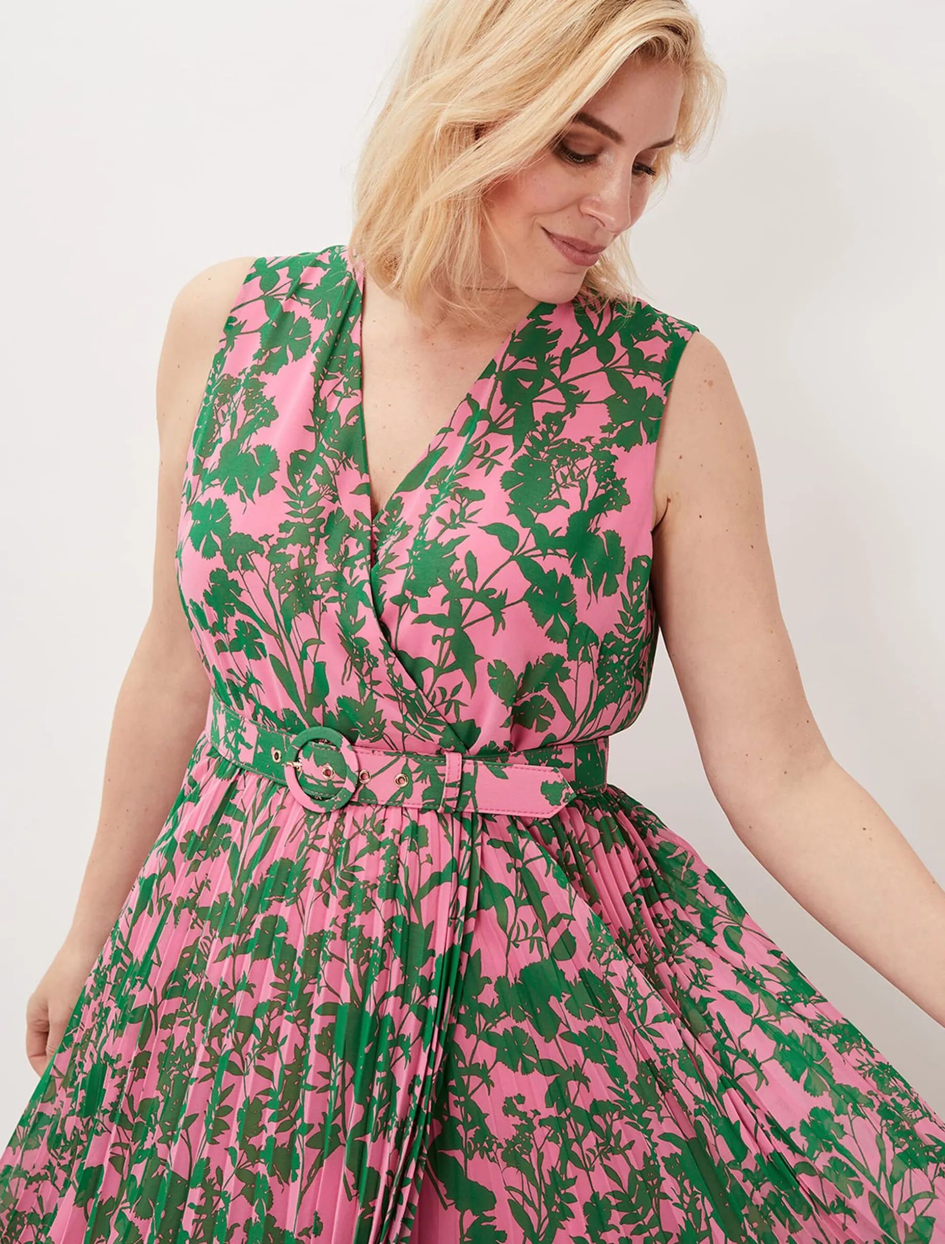 Brianna Pleated Print Dress