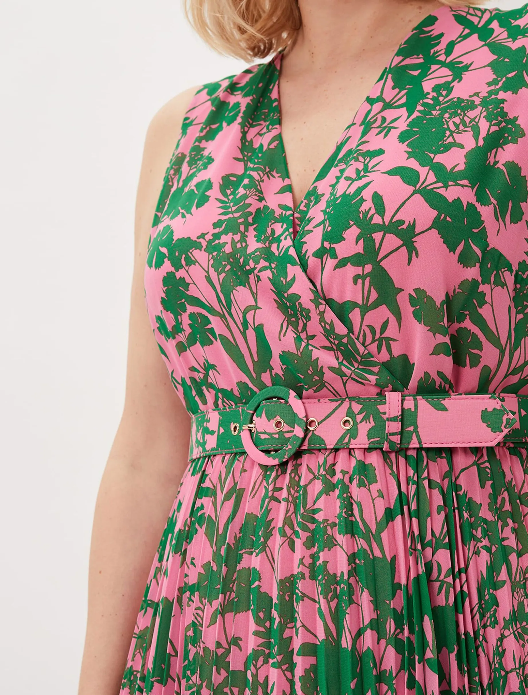 Brianna Pleated Print Dress