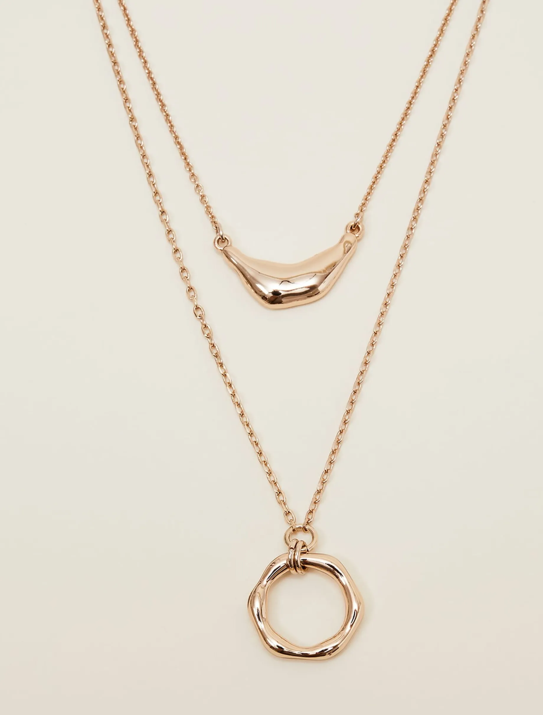 Chain Layer Short Necklace