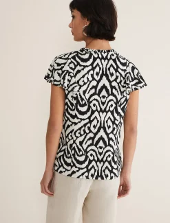 Dalia Abstract Top