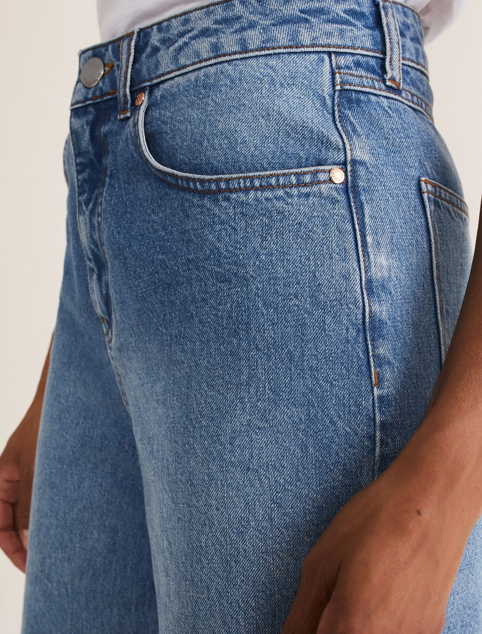 Eleyana Wide Leg Jean