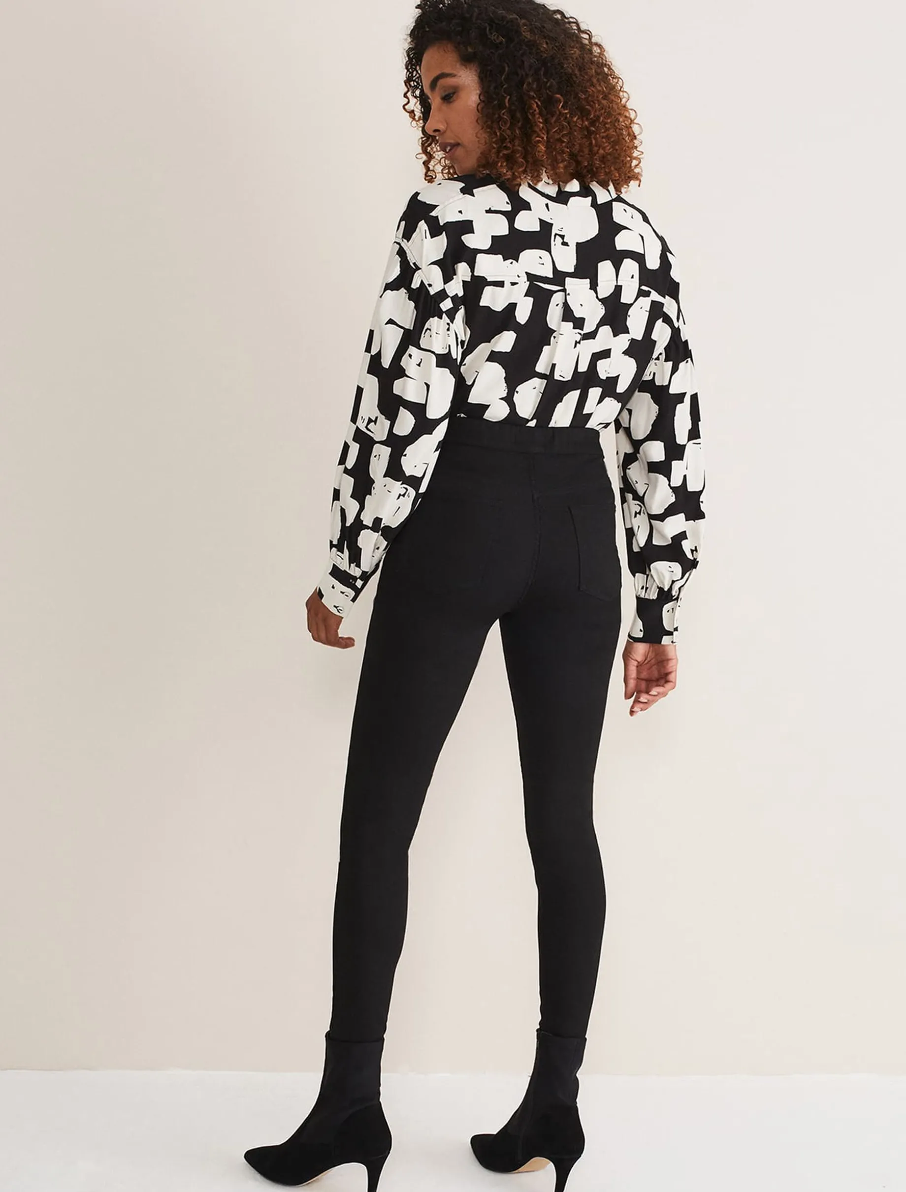 Eliza Jegging