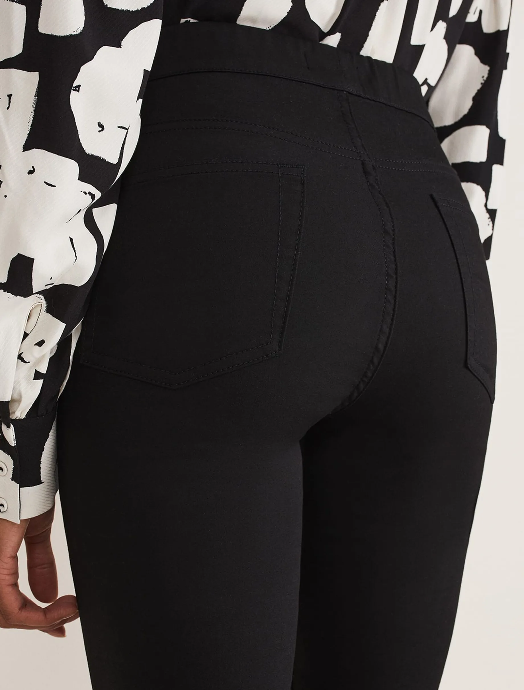 Eliza Jegging