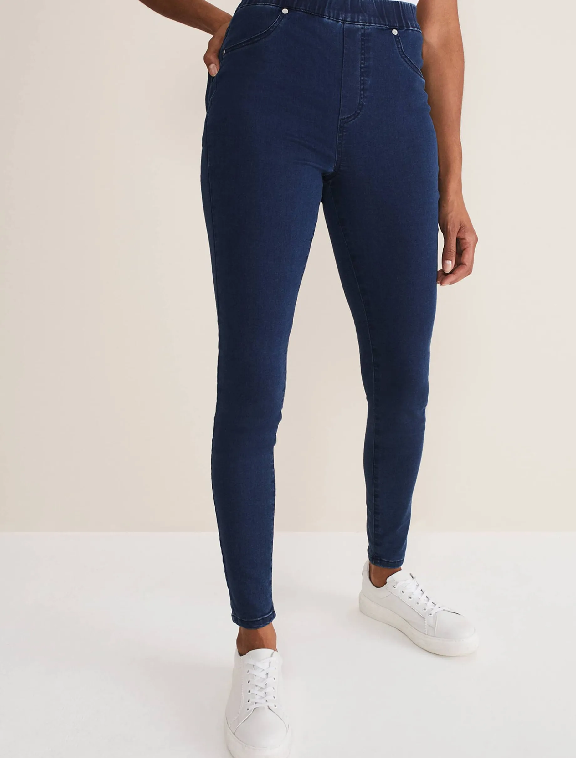 Eliza Pull On Jegging