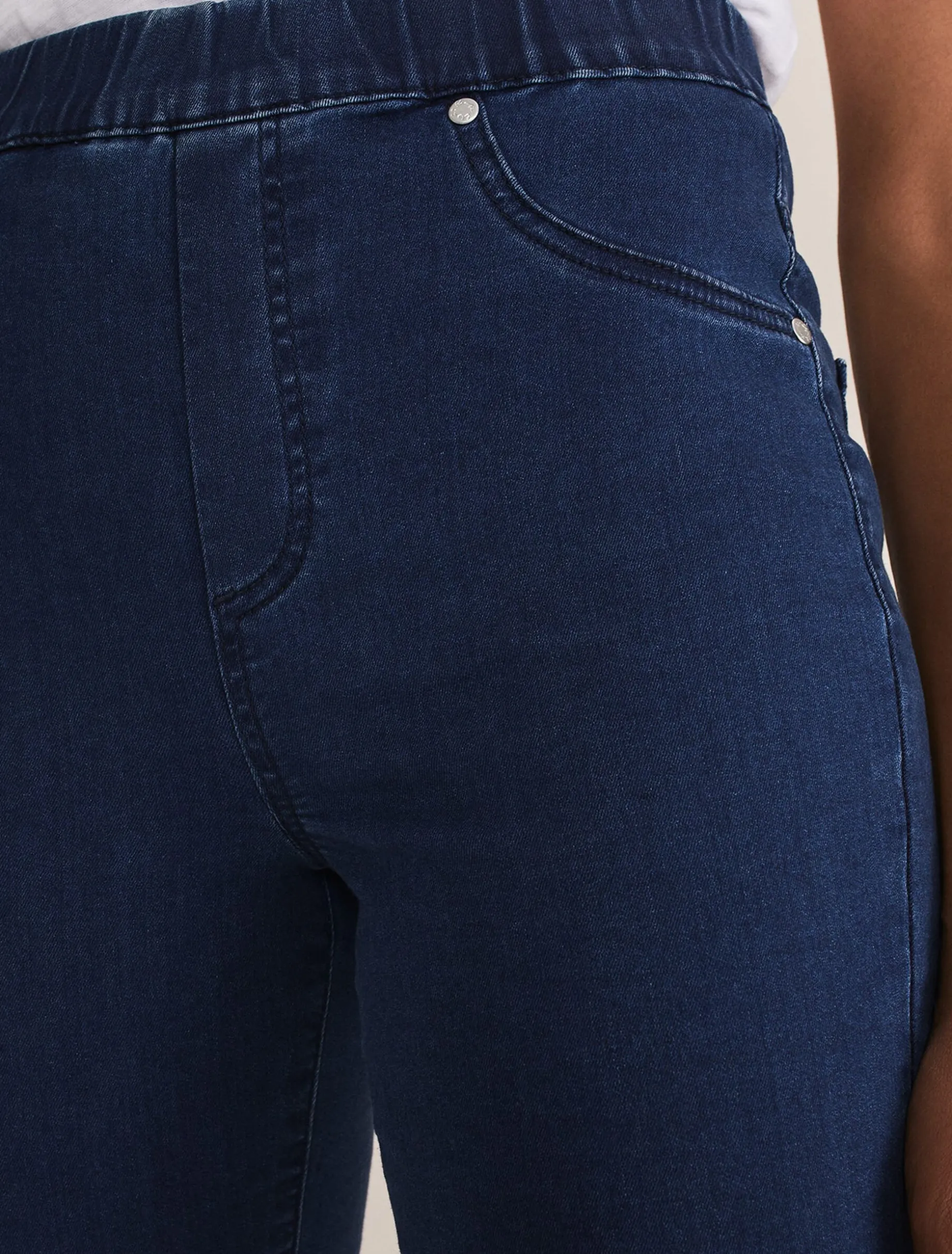 Eliza Pull On Jegging