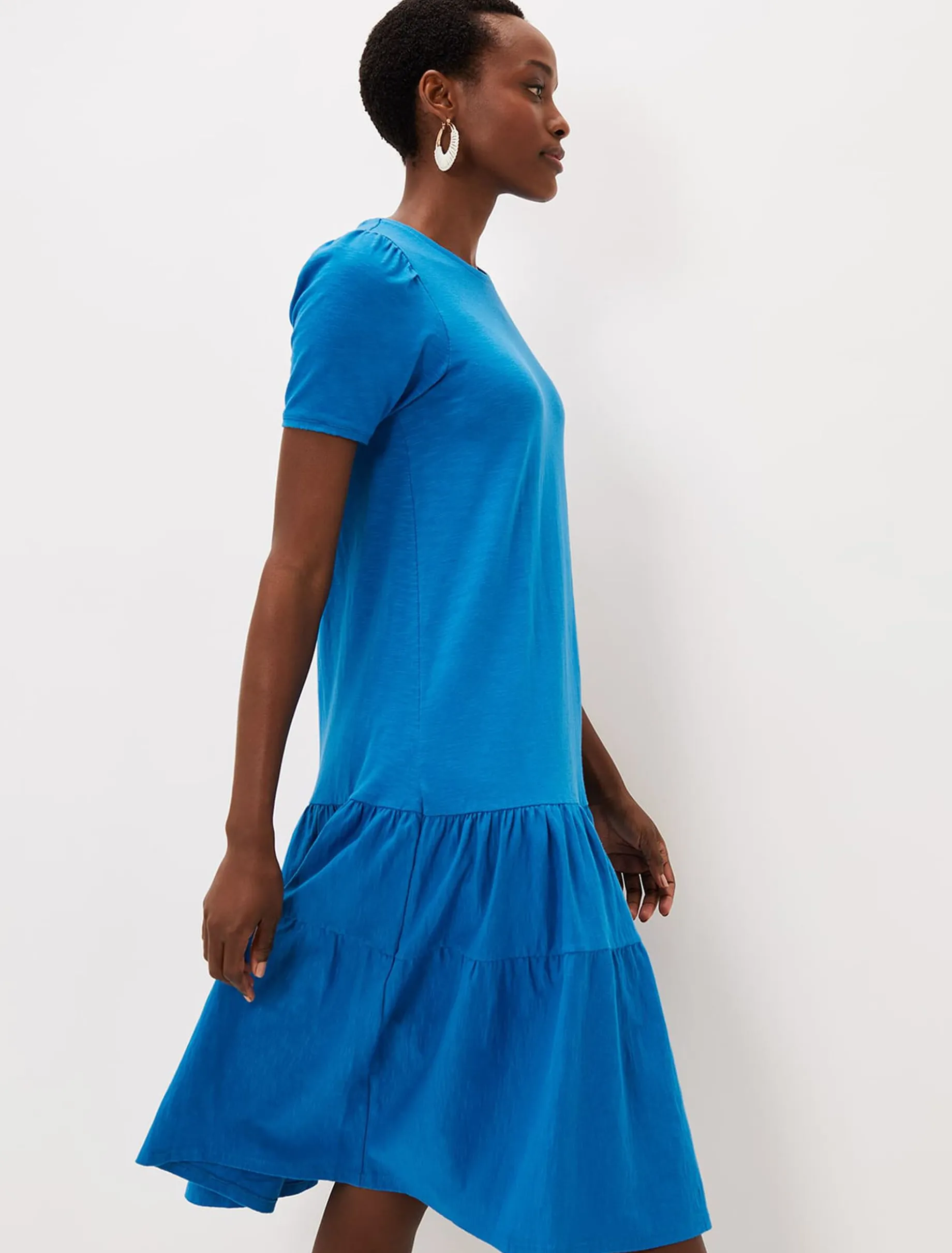 Elizabeth Tiered Round Neck Midi Dress