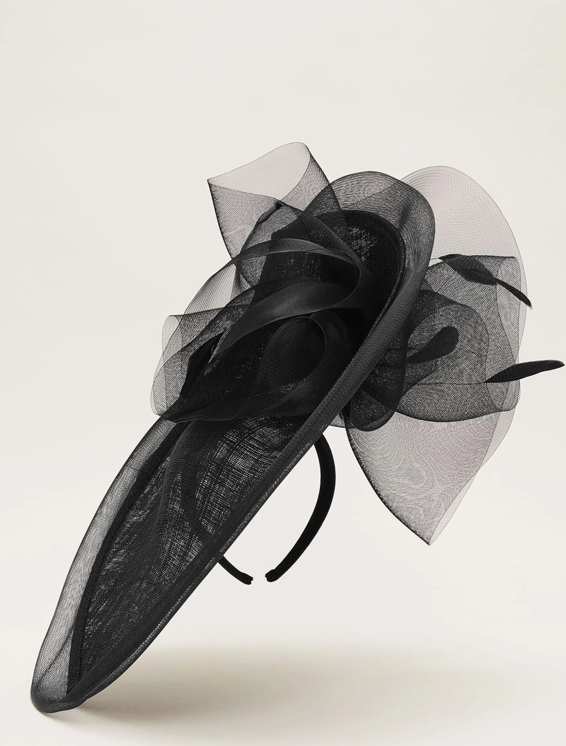 Fascinator