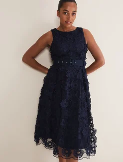 Flossy Lace Midi Dress