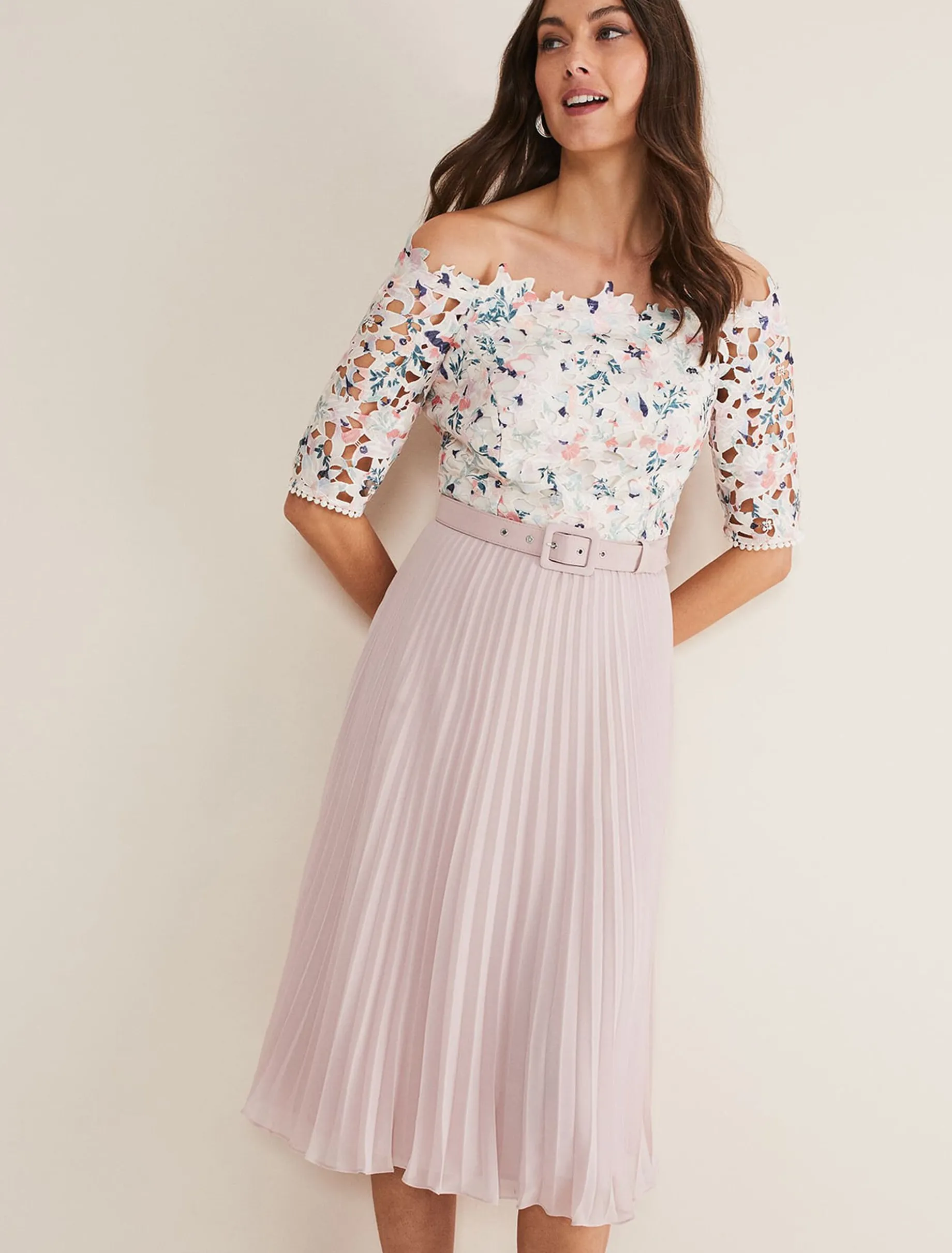 Franky Floral Lace Midi Dress