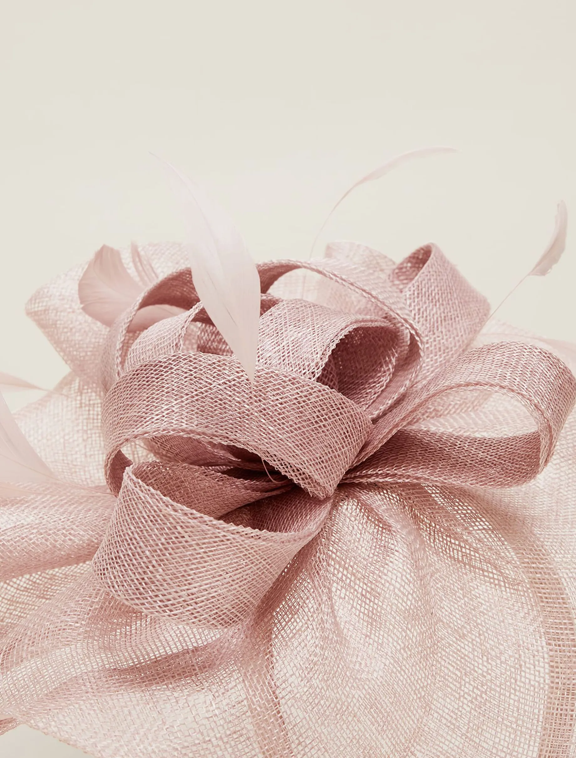 Freeform Bow Disc Fascinator