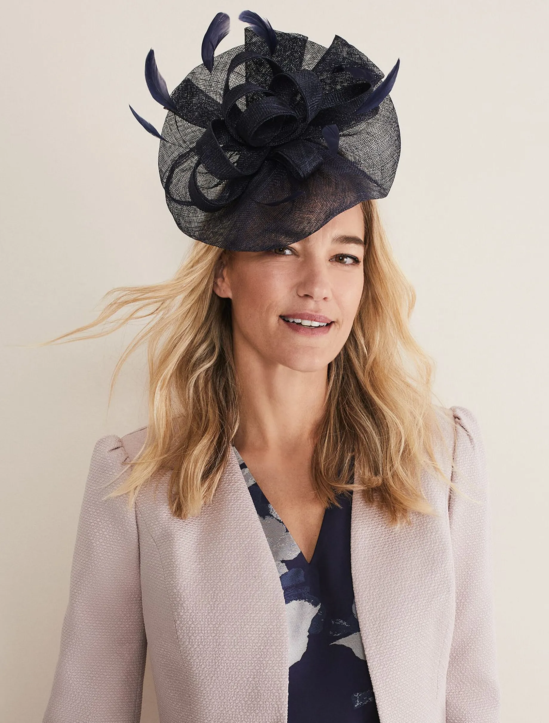 Freeform Bow Disc Fascinator
