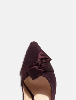 Gemma Twist Front Court Shoes