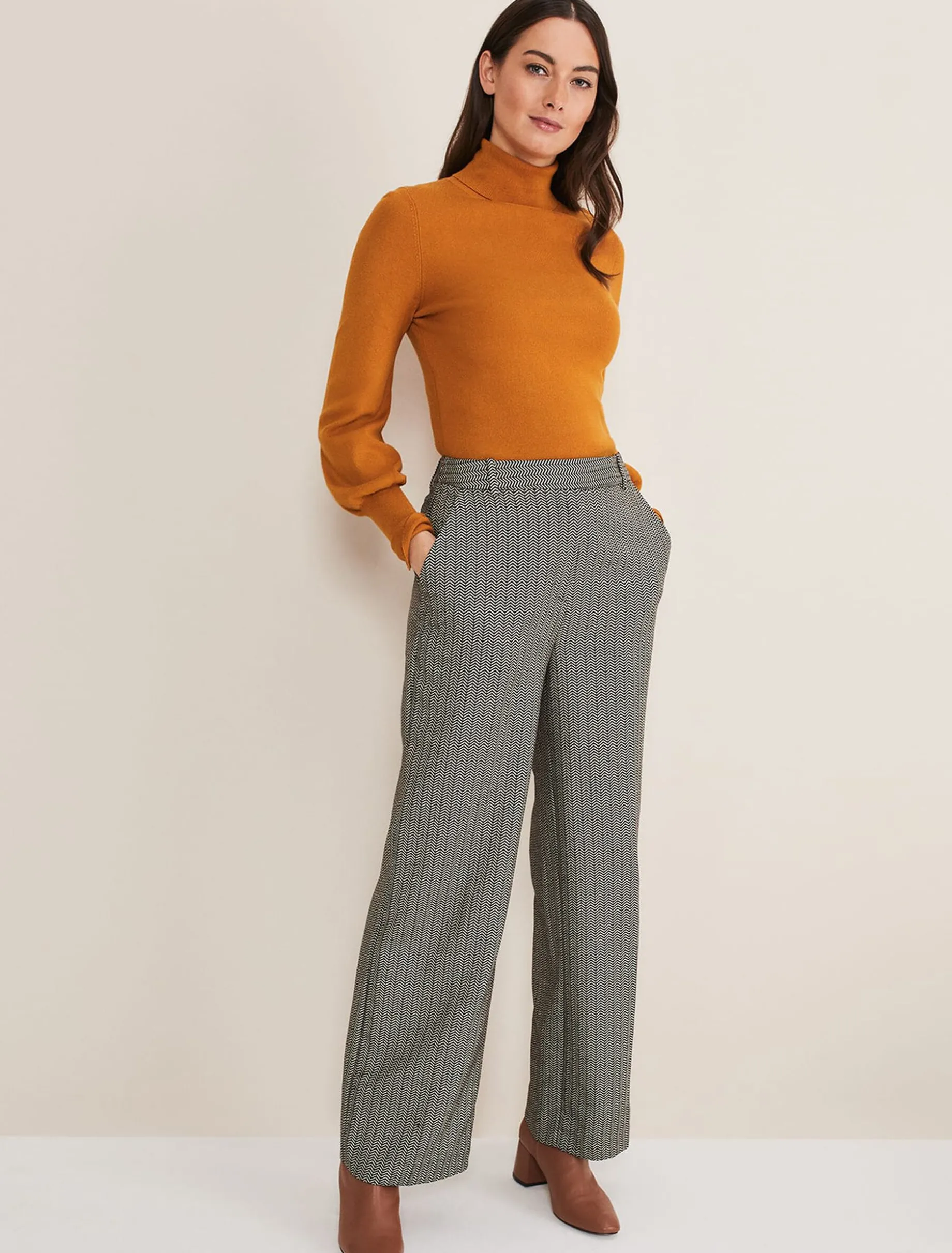 Gwyneth Balloon Sleeve Fine Knit Jumper