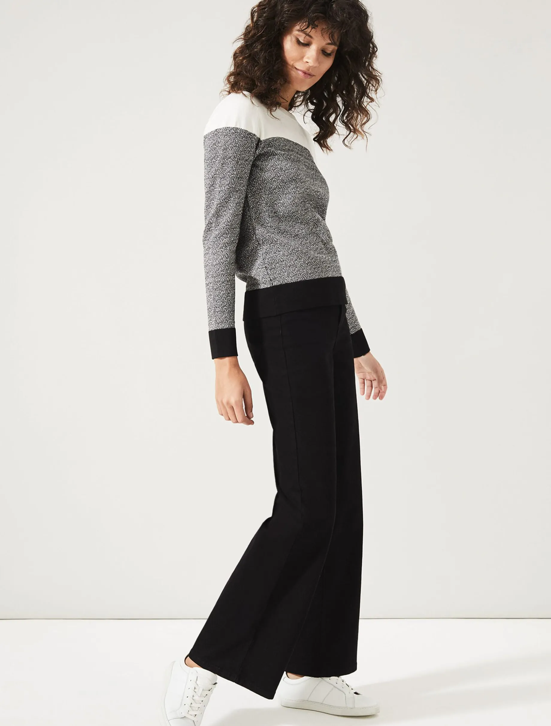 Jaliyah Jacquard Panel Knit Top