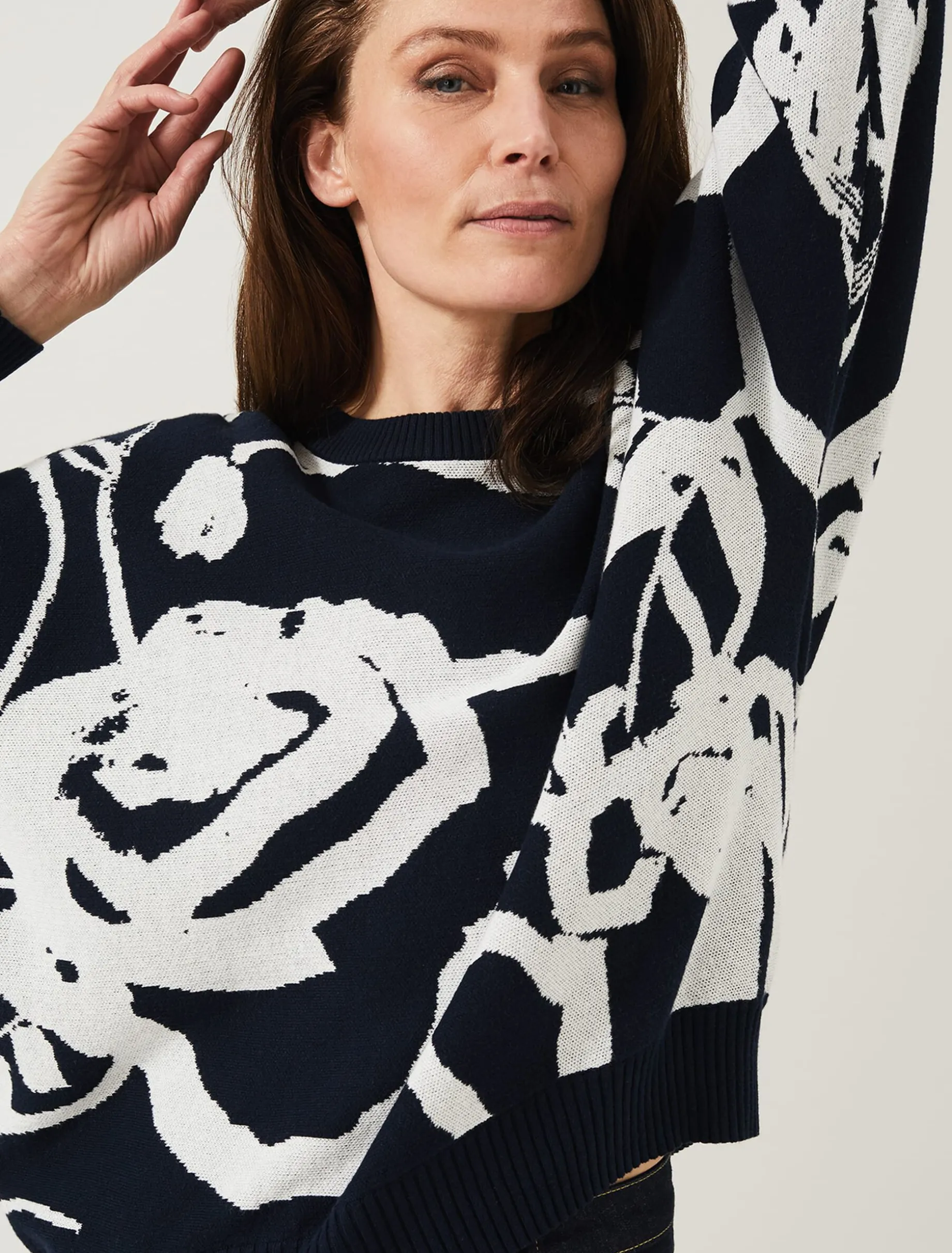 Judie Jacquard Rose Jumper