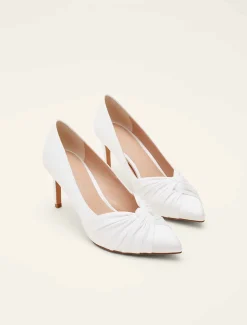 Kendal Court Shoe