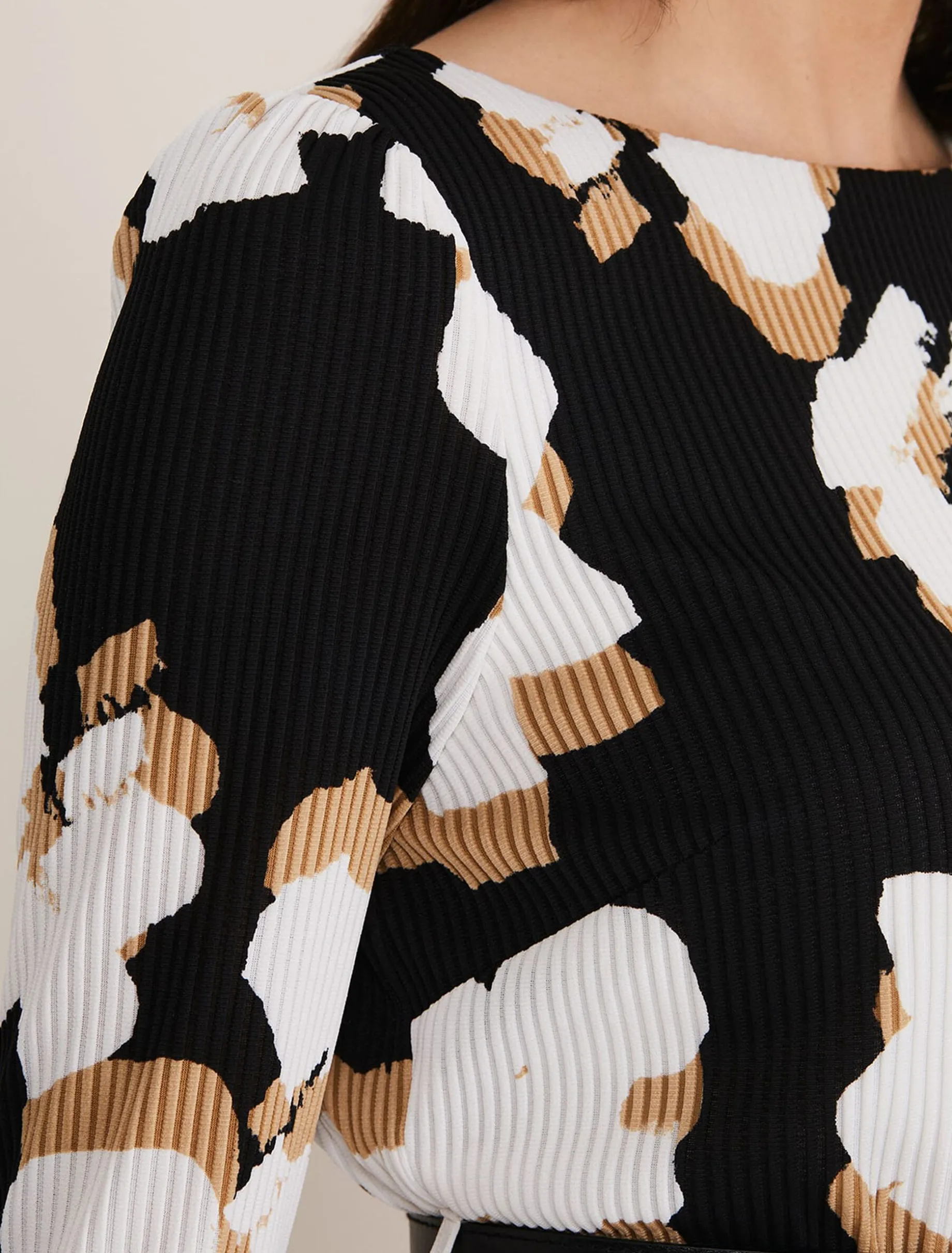Kinzlee Printed Jersey Dress