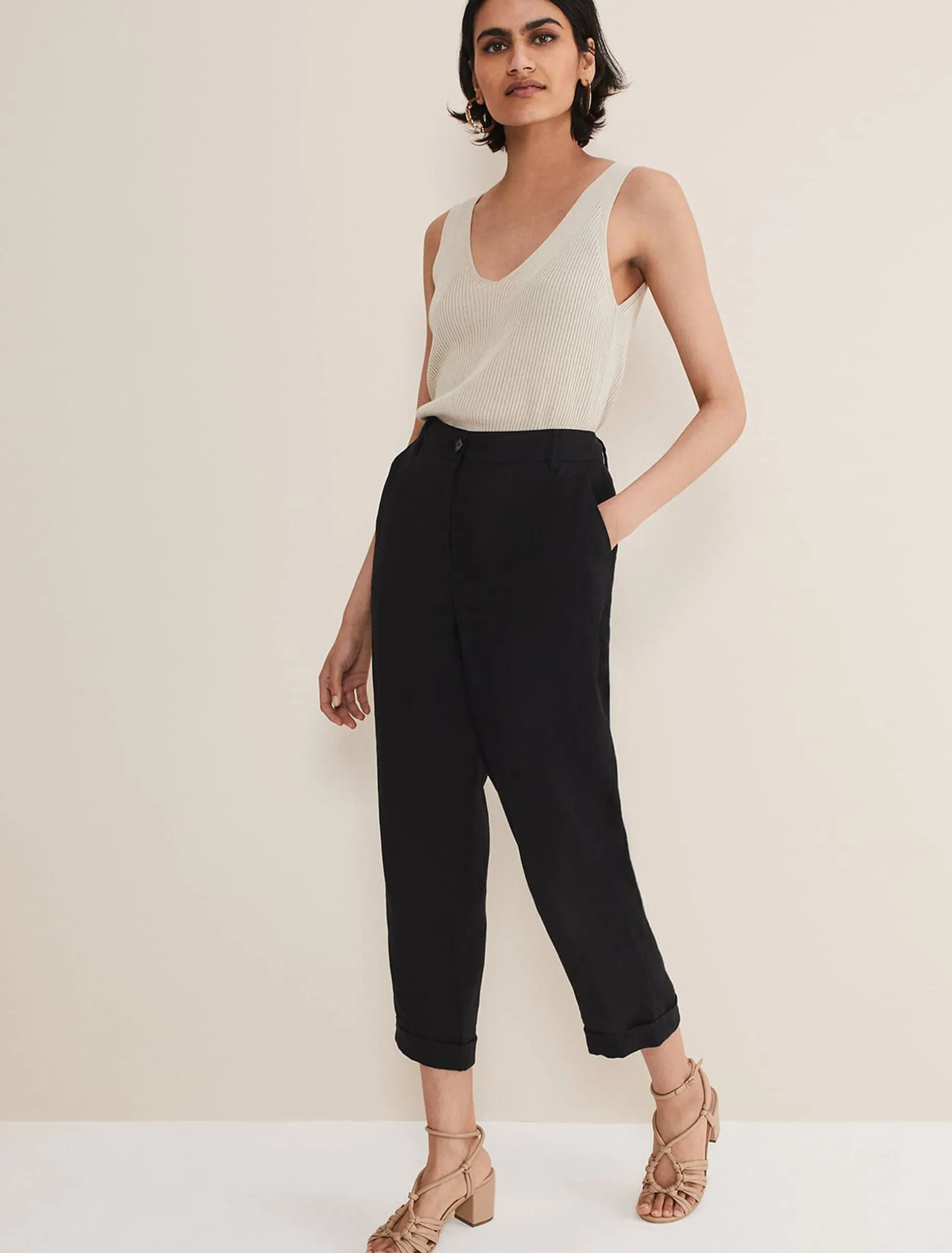 Klarra Tapered Linen Trouser