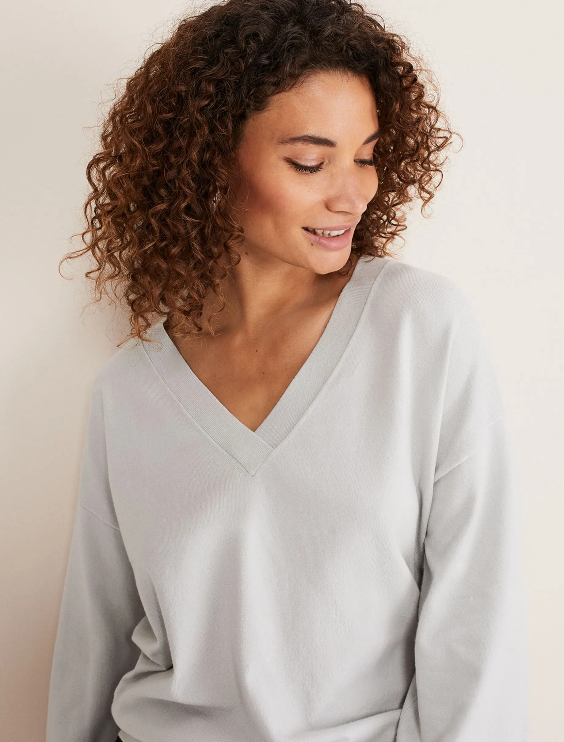 Kylie V Neck Balloon Sleeve Knit