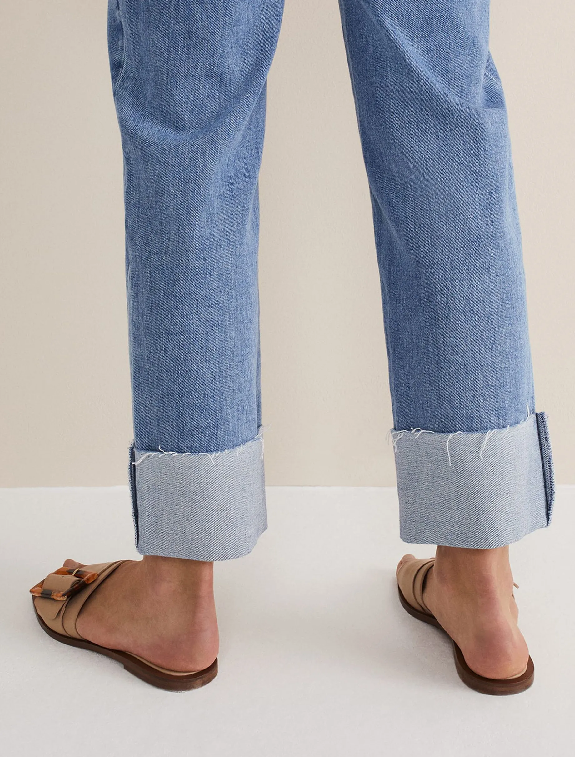 Leather Buckle Flat Sandals
