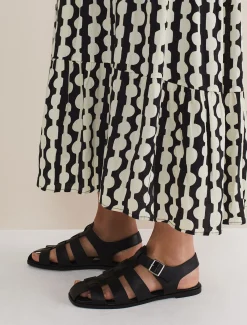 Leather Chunky Strap Sandal