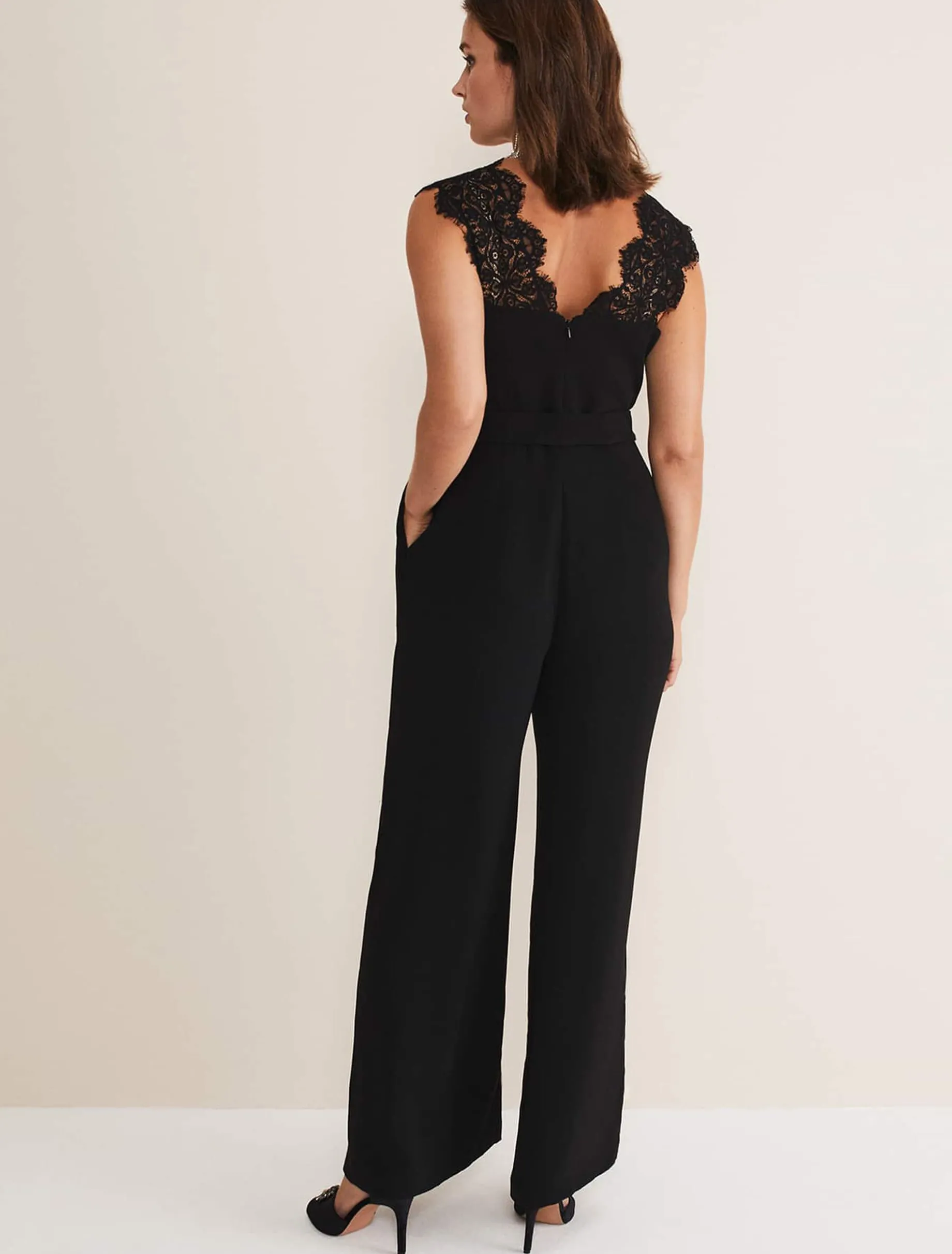 Lia Sleeveless Lace Detail Jumpsuit