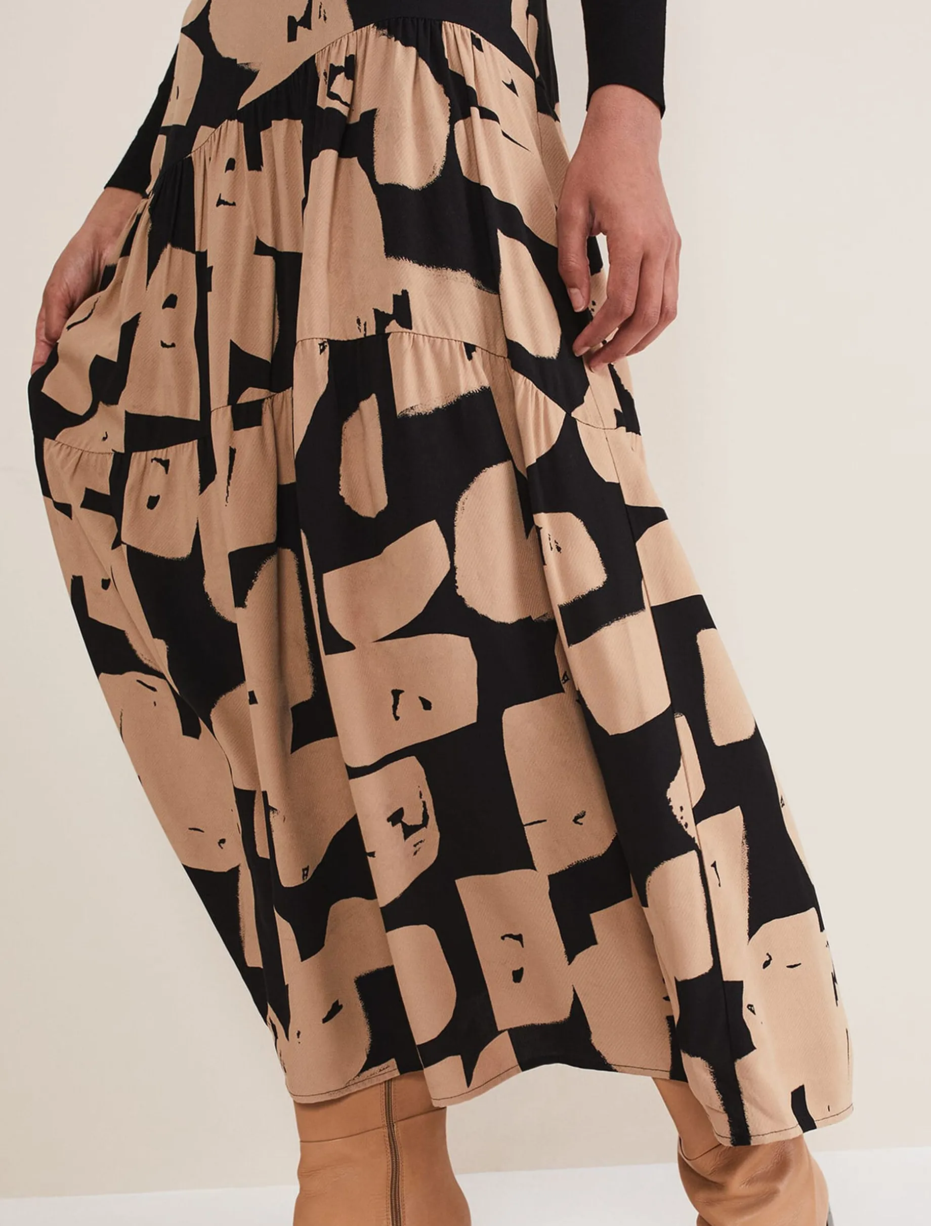 Luana Geo Print Midi Skirt