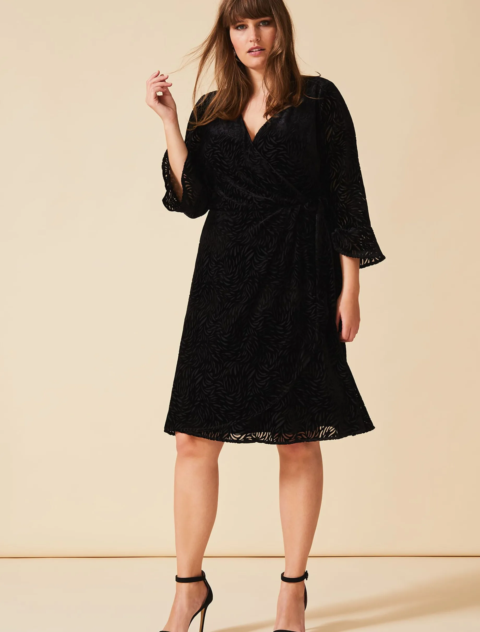 Lucia Velvet Dress