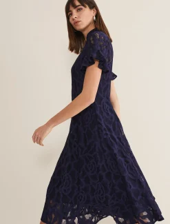 Lulu Lace Midi Dress