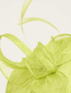 Mini Oval Disc Fascinator