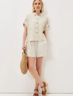 Mona Utility Short