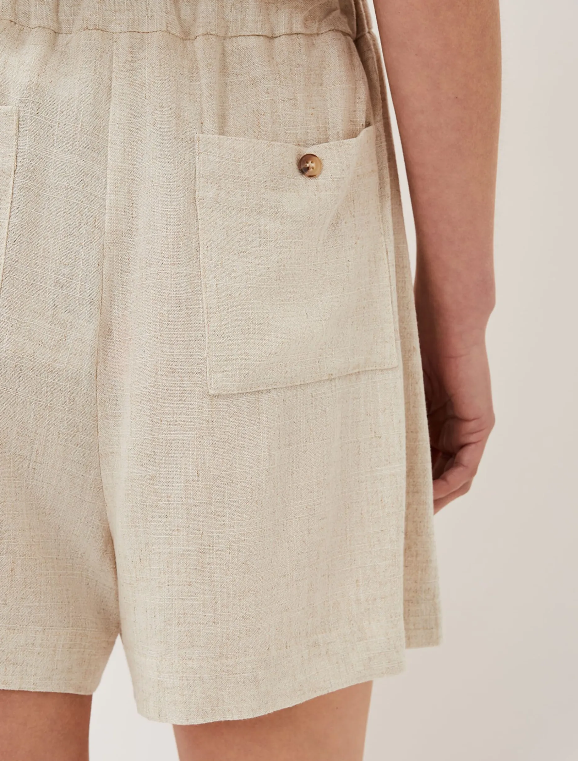 Mona Utility Short