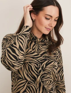 Nerissa Animal Print Snuggle