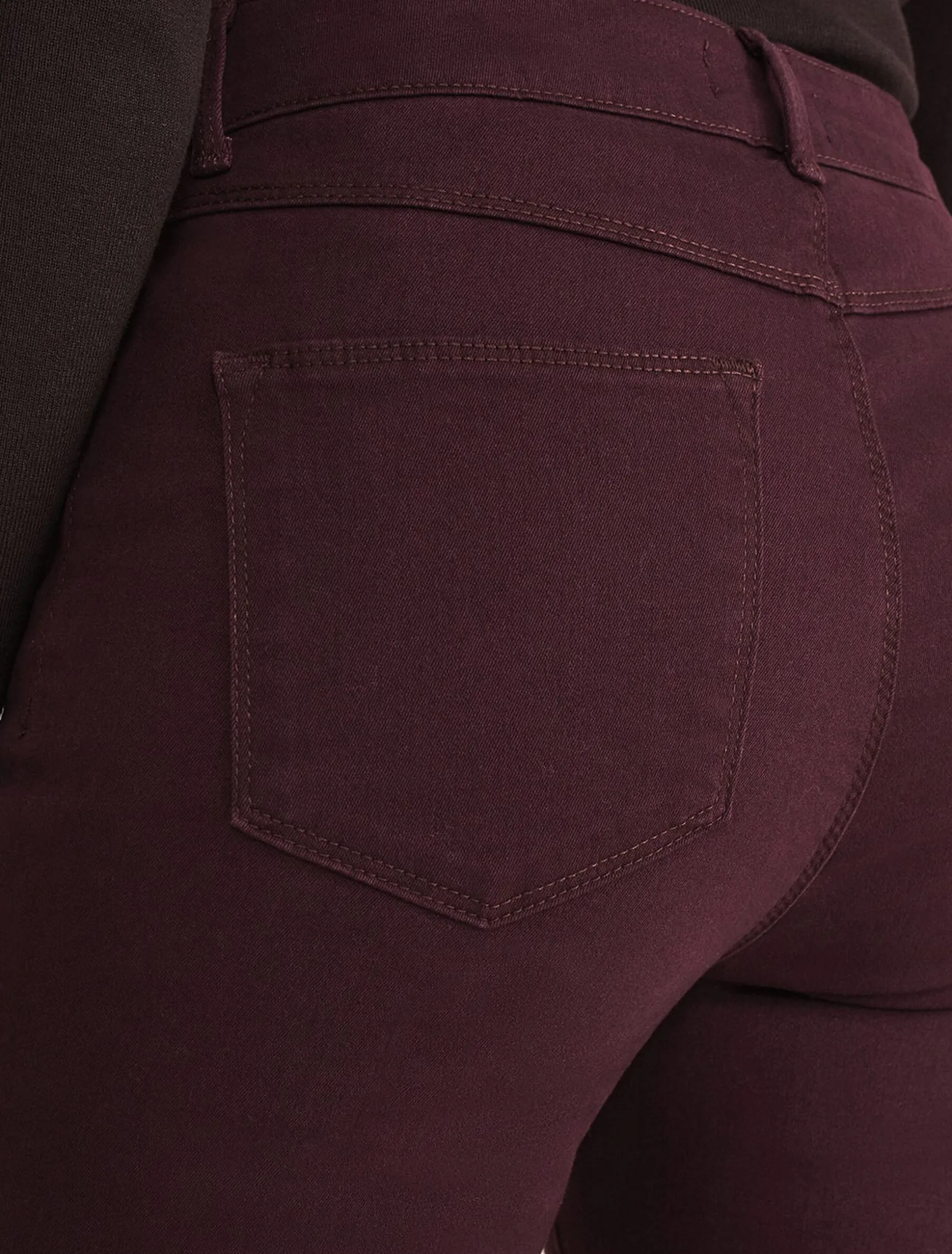 Ocha Straight Leg Jeans