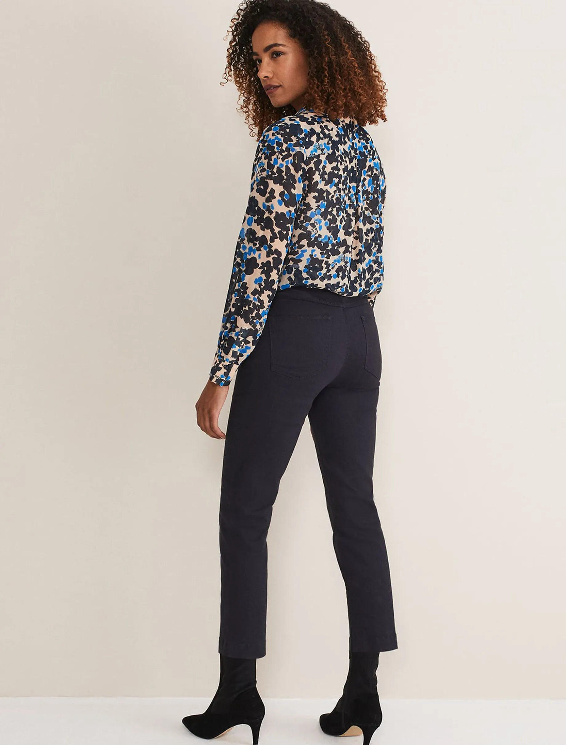 Ocha Straight Leg Jeans