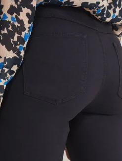 Ocha Straight Leg Jeans