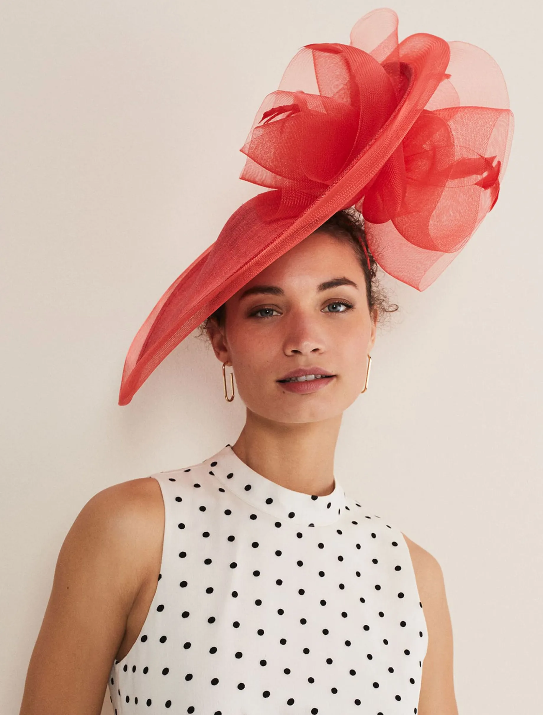 Oversized Crin Flower Fascinator