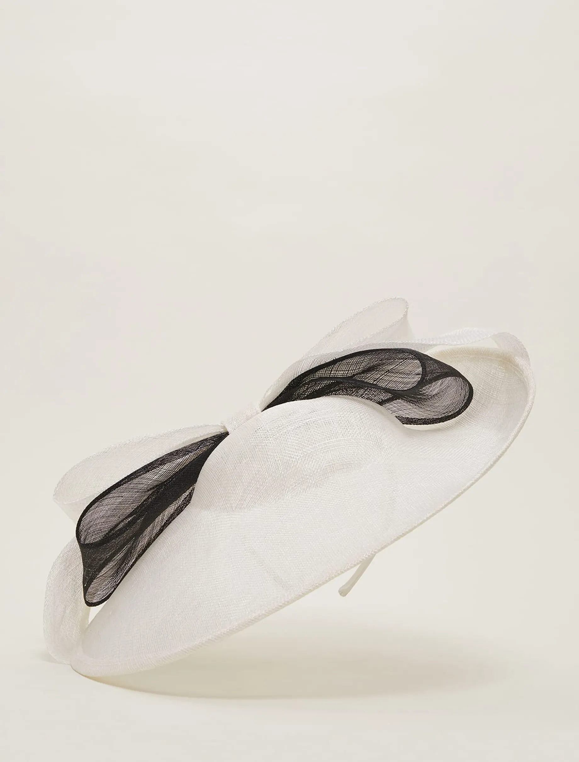 Oversized Double Bow Disc Fascinator