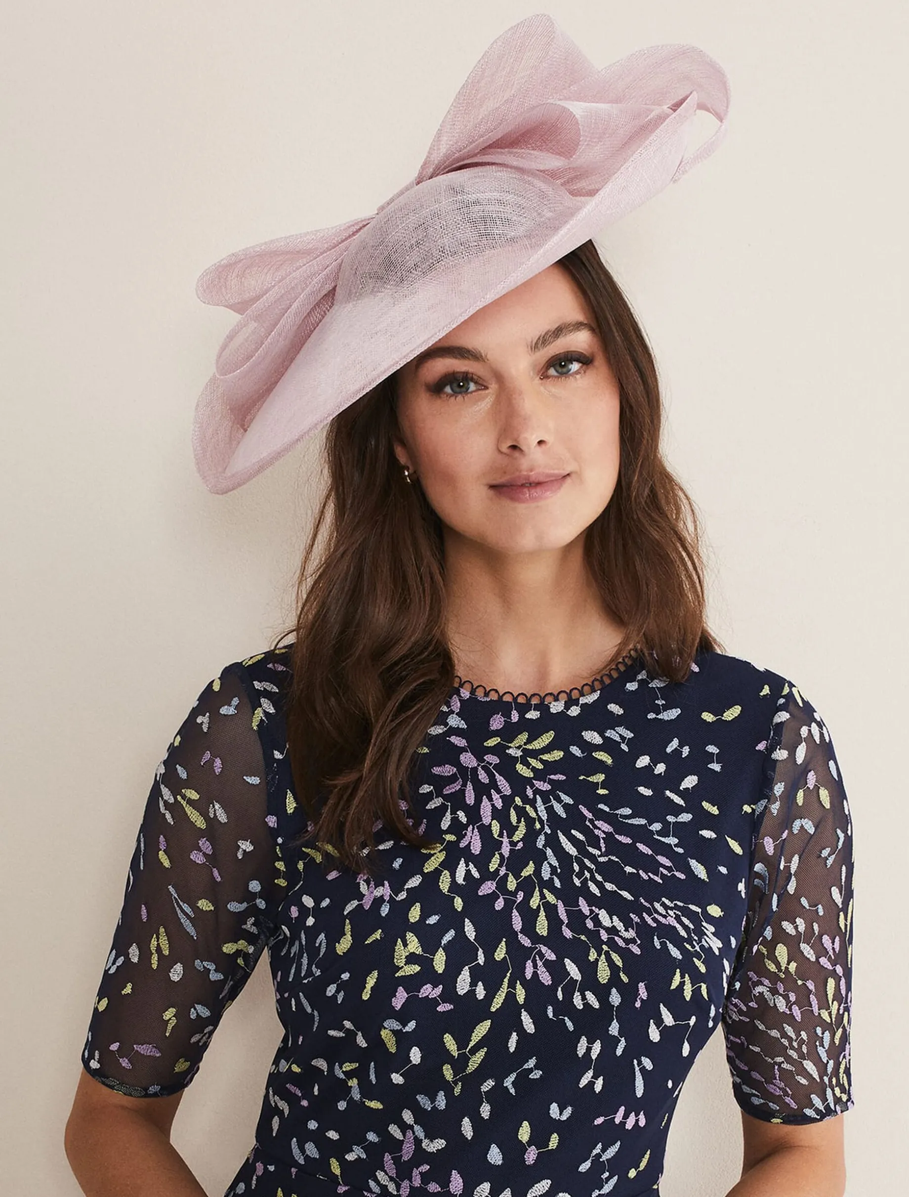 Oversized Double Bow Disc Fascinator