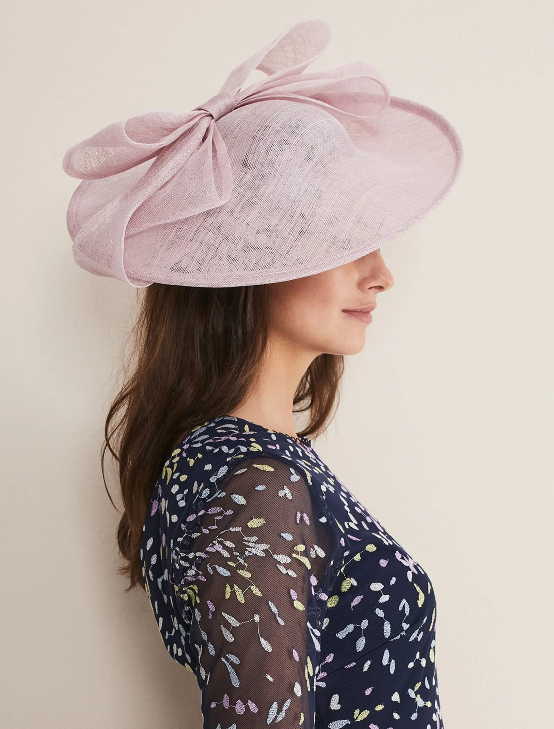 Oversized Double Bow Disc Fascinator