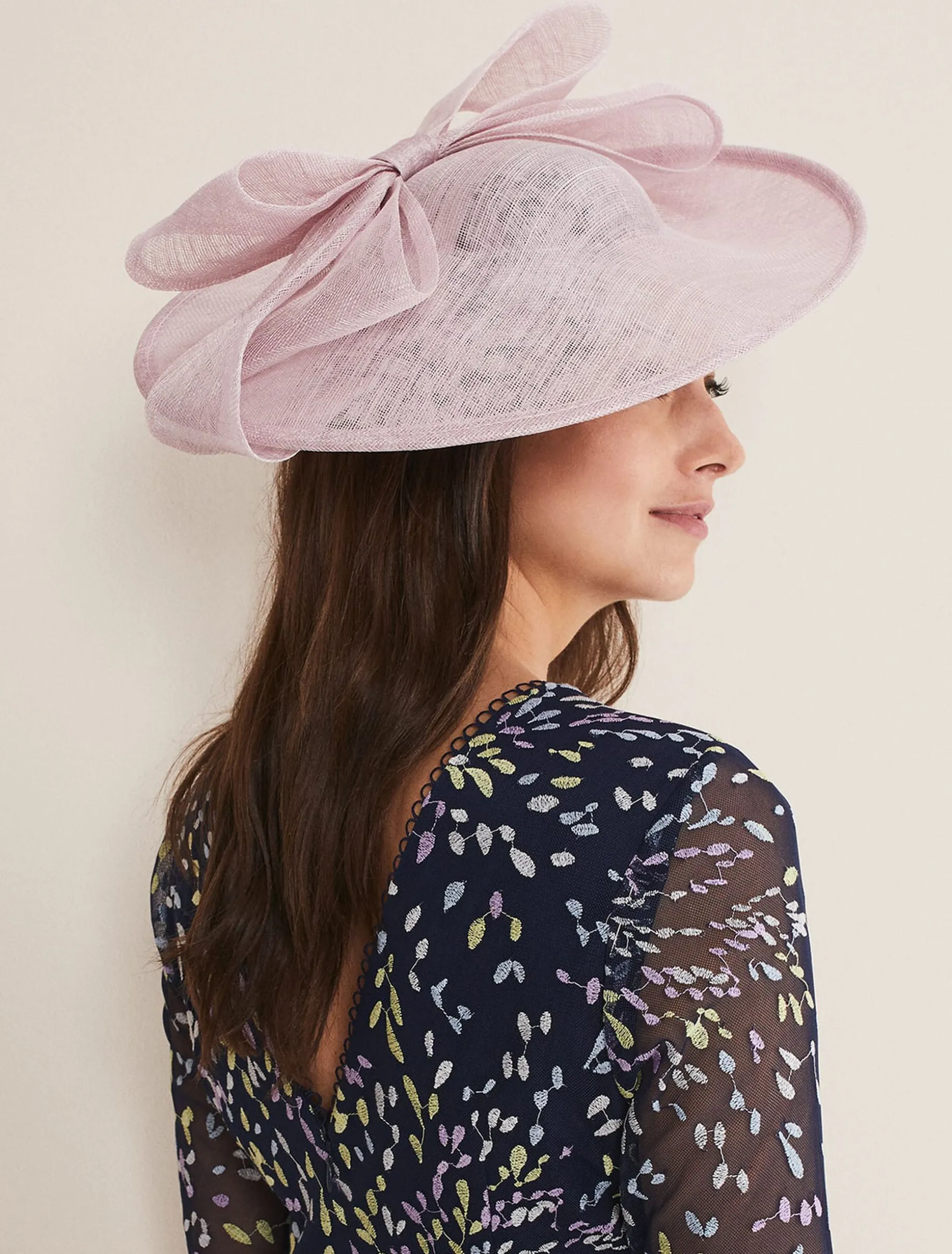 Oversized Double Bow Disc Fascinator