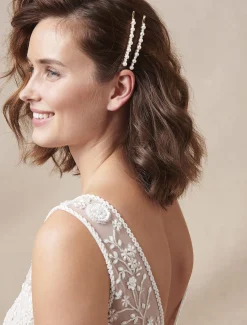 Pearl Hair Slide