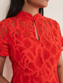 Petite Lulu Lace Midi Dress